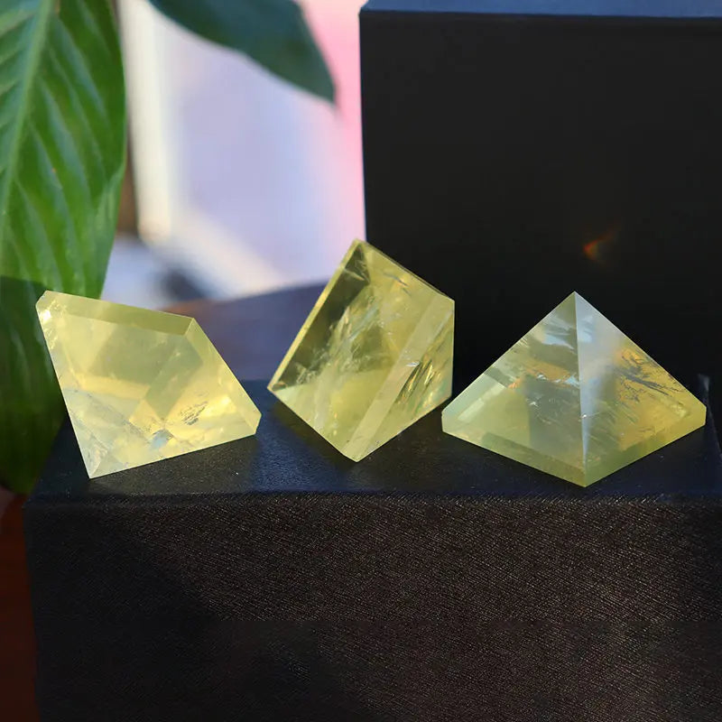 Natural Yellow Citrine Quartz Crystal Healing Pyramid