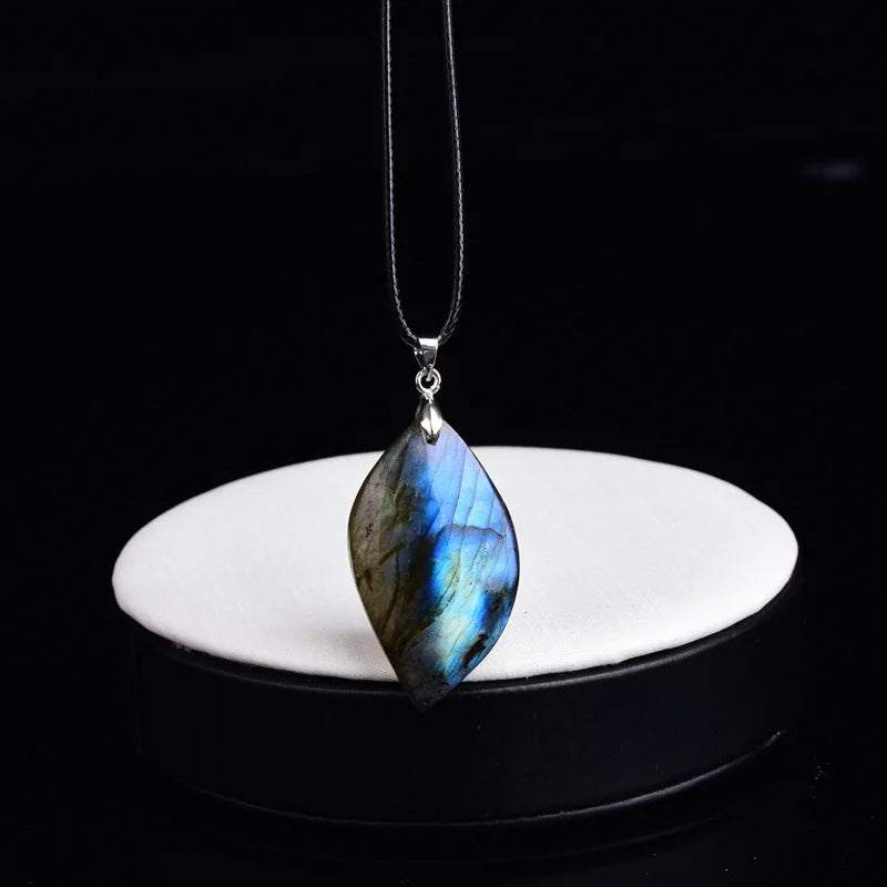 Tree Leaf Shape Pendant Labradorite Quartz Crystal