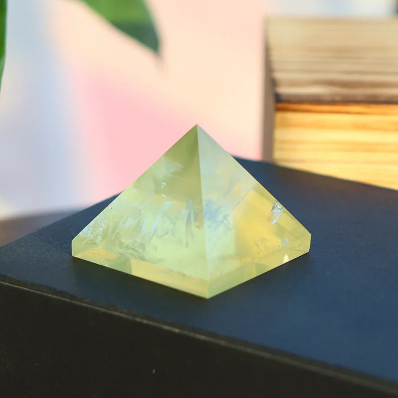 Natural Yellow Citrine Quartz Crystal Healing Pyramid