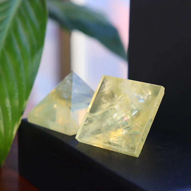 Natural Yellow Citrine Quartz Crystal Healing Pyramid