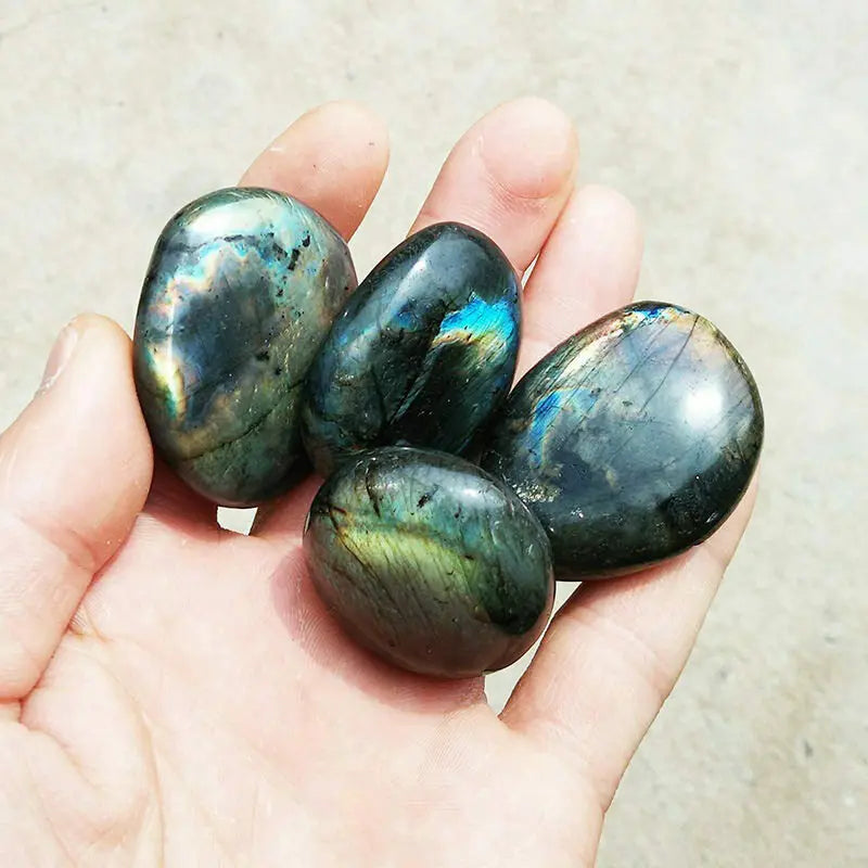 30-40mm Natural Labradorite Quartz Crystal Stone